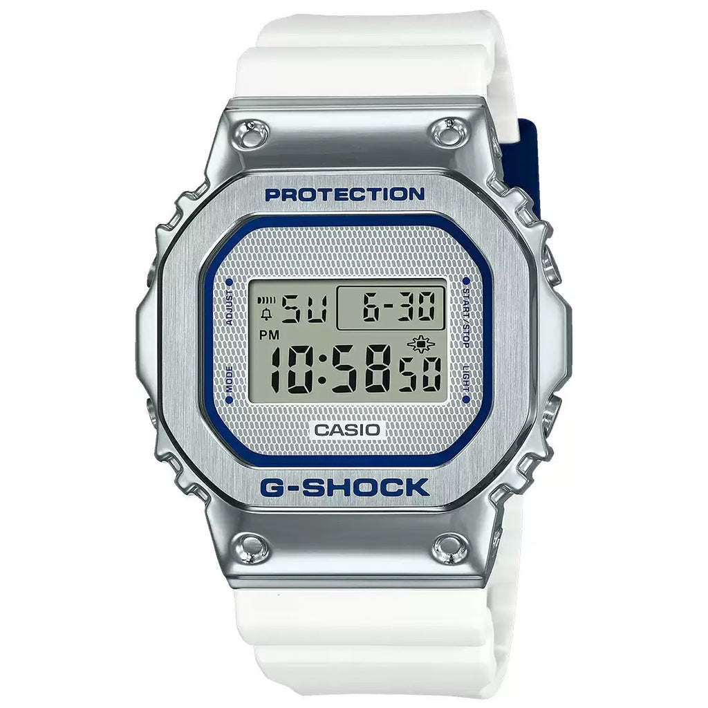 Casio G-Shock Lover'S Collection Men's Watch Water Resistant, GM-5600L